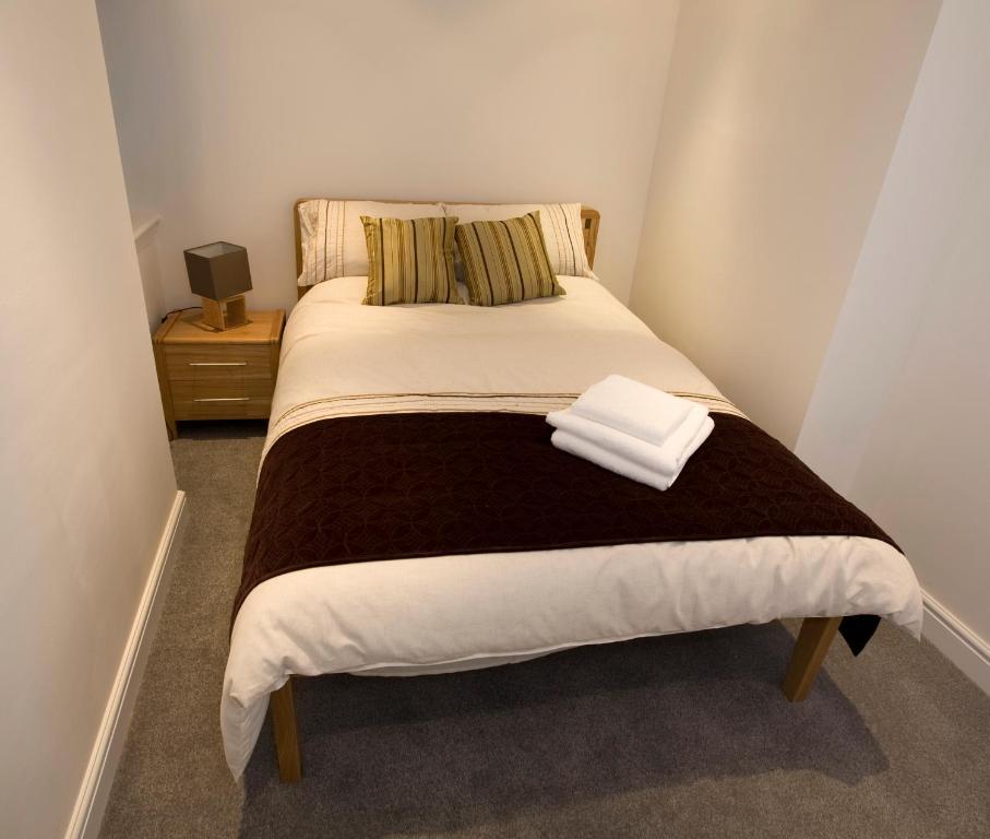 Aberdeen Serviced Apartments - The Lodge Room photo